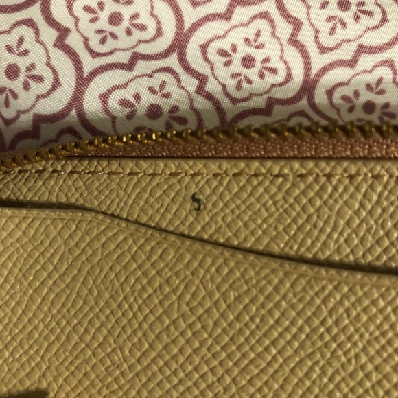 COACH wallet - Picture 6 of 7